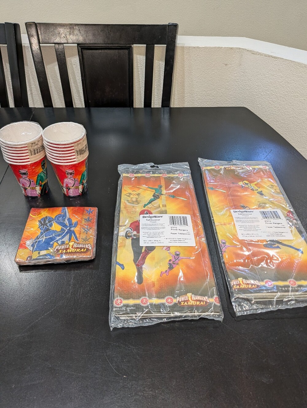 Power Rangers Samurai Birthday Decor Lot Table cloths/Napkins/Cups (2012)